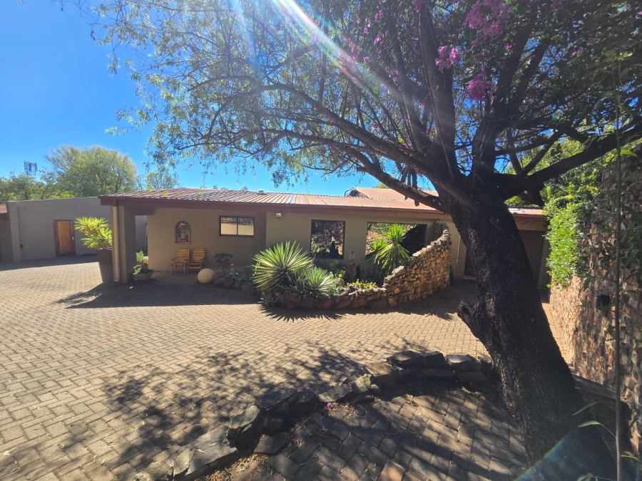 4 Bedroom Property for Sale in Dan Pienaar Free State